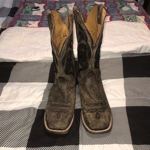 Corral brand square toe cowboy boots